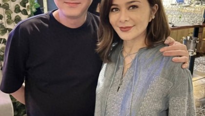 63岁关之琳现身韩国购物，脖子上戴着大块黄金，穿一身名牌好贵气