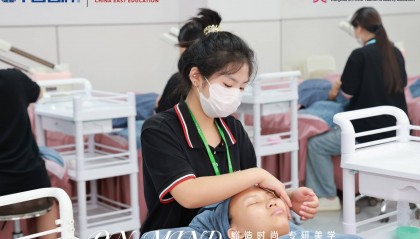 共话郑州美甲美睫美容培训学校，地址电话及推荐信息