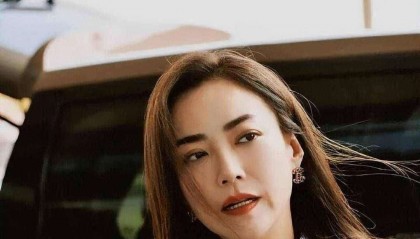 霍汶希的传奇人生：她为何被誉为“香港金牌经纪人”？