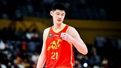 胡金秋综合评分分析