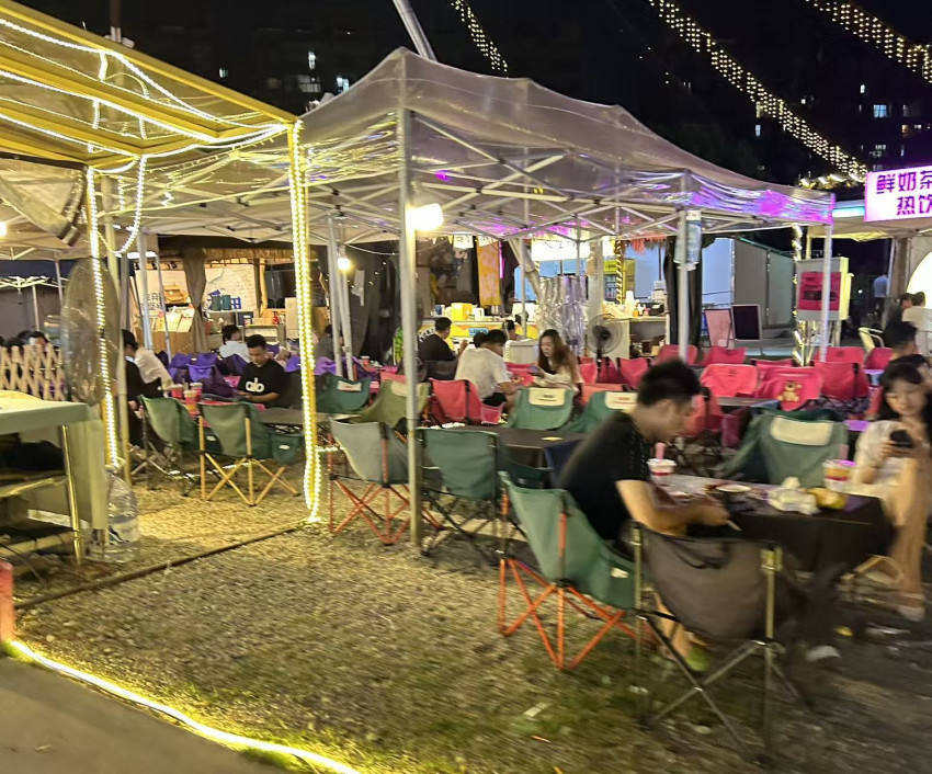 动辄三四十元起！为什么路边摊越来越贵？