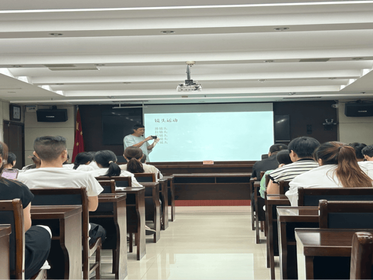 河洛工苑丨宜阳县建材行业工会联合会举办家庭收纳公益课；西工区总工会举办“劳模工匠助企行”活动；瀍河区总工会举办政务短视频培训活动