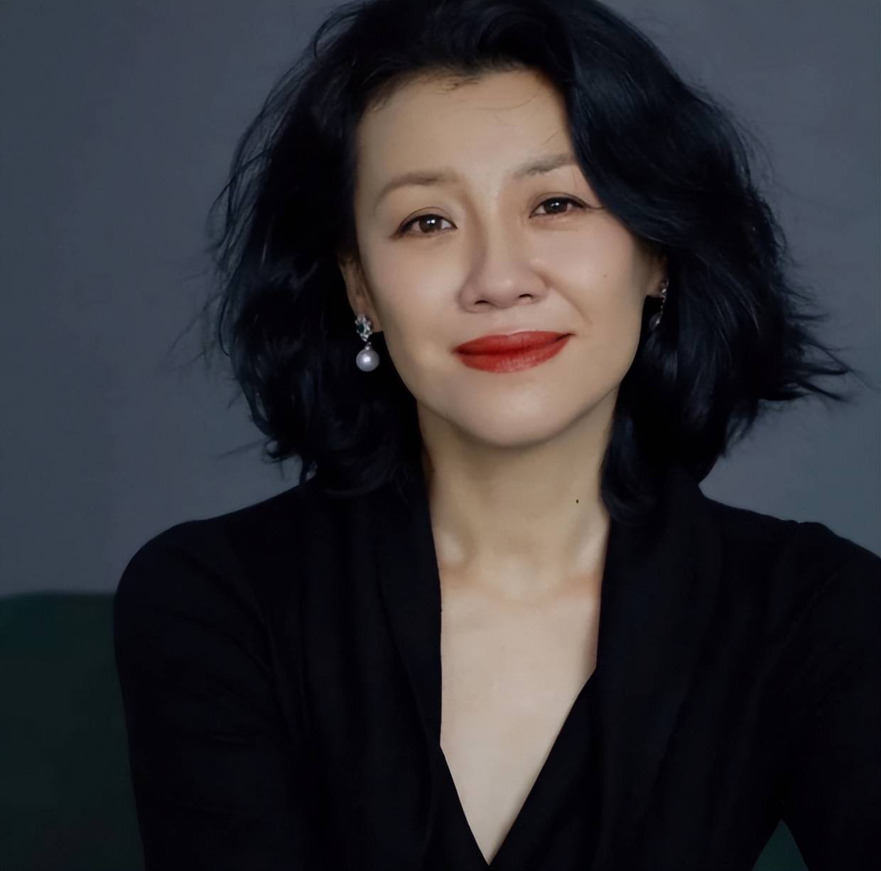 演德华的刘琳,她一直演黄金配角一直没得奖,是观众心里的好演员