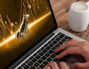 招商证券:长假后计算机、通信、电子、银行等上涨概率较高