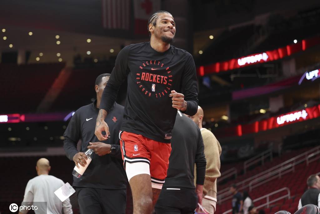 杰伦-格林长文告别火箭：被交易那天接了整天电话