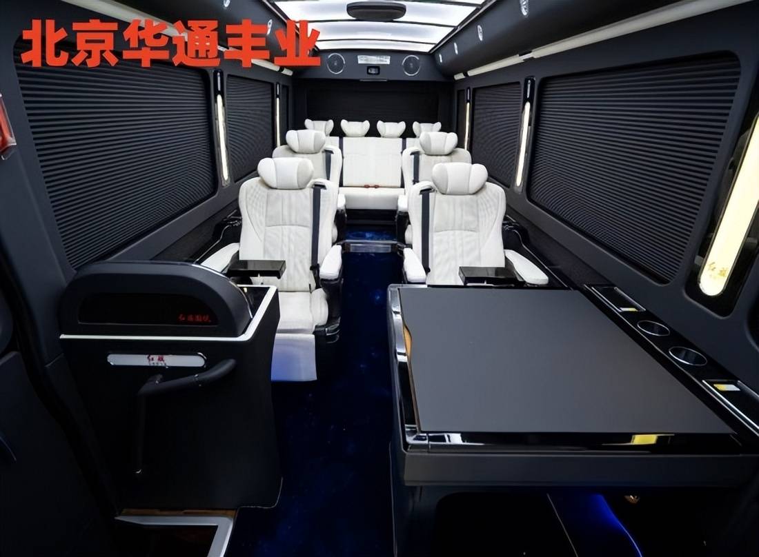 红旗国悦12座价格 北京红旗国悦4s店地址