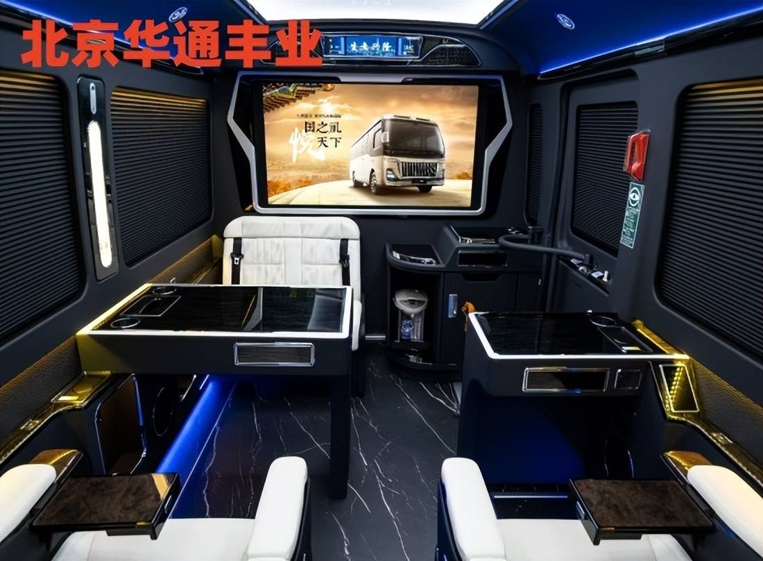 红旗国悦12座价格 北京红旗国悦4s店地址