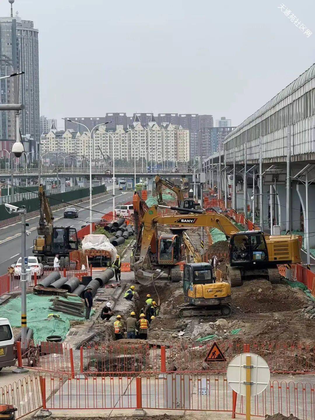 注意!安立路改造,龙德广场过街天桥坡道将拆除——