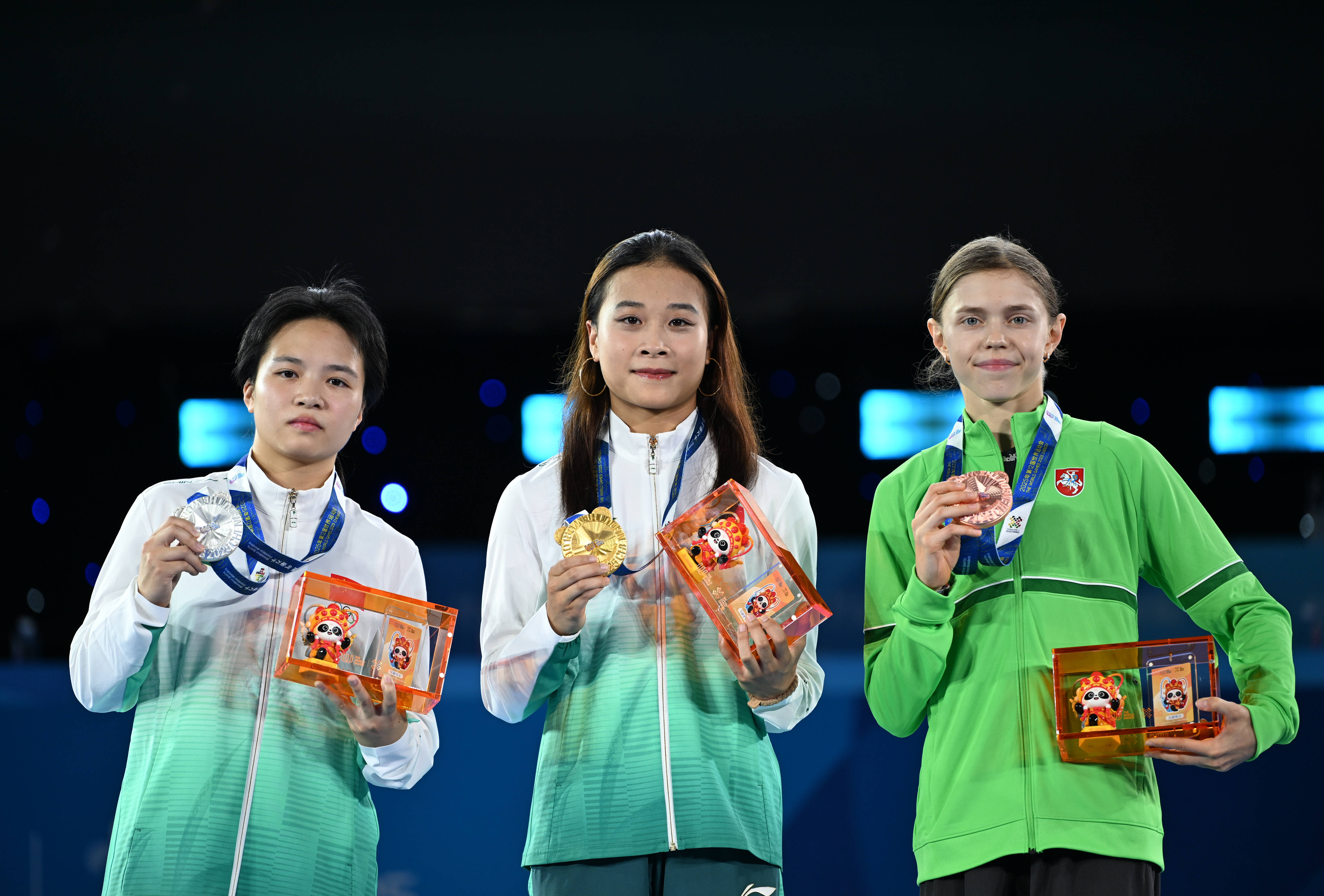 刘清漪:“得银牌已发挥到极致,对手都很坚韧”|大象闯世运