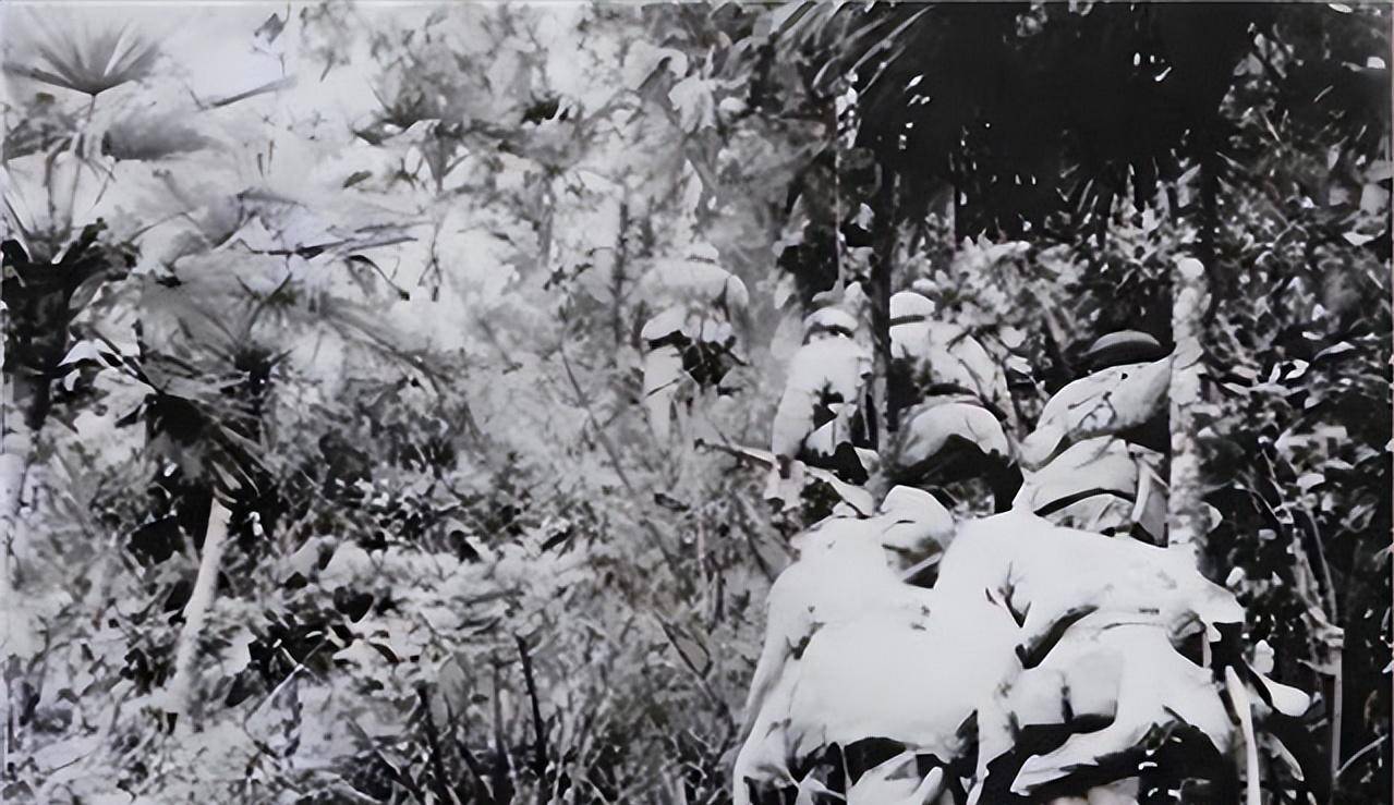 1942年为参加七大，刘少奇如何连闯103道封锁线回到延安？