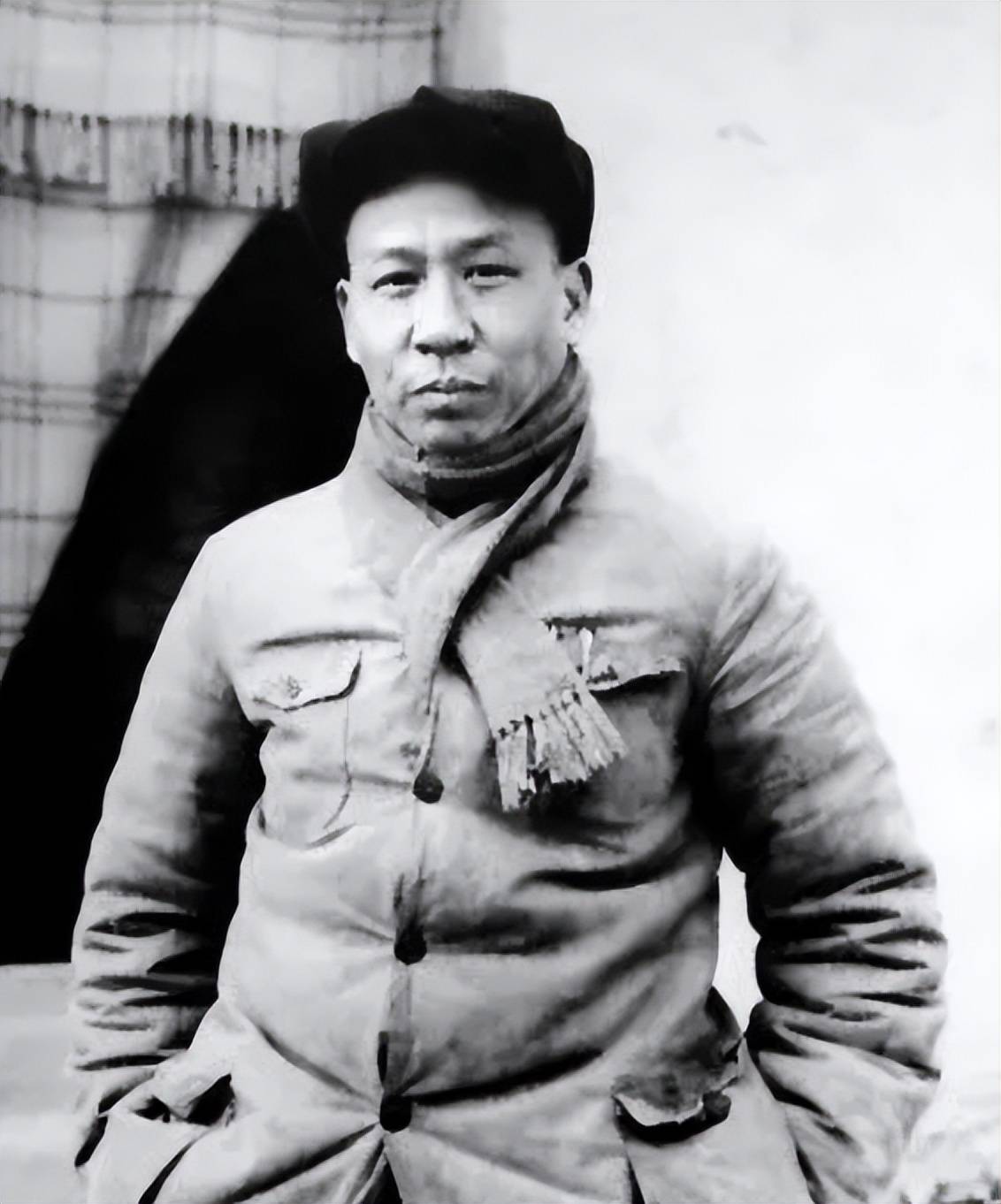 1942年为参加七大，刘少奇如何连闯103道封锁线回到延安？