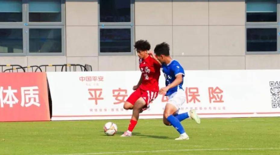 19岁中国小将刘锦程闯葡甲！加盟波尔蒂芒人U23，留洋新篇启幕