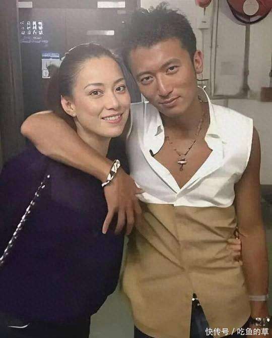 霍汶希的传奇人生：她为何被誉为“香港金牌经纪人”？