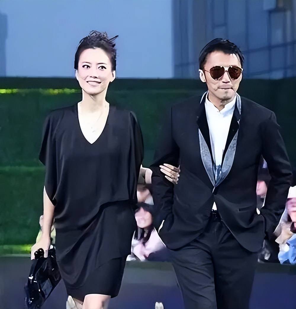 霍汶希:香港最后一位金牌经纪人,她的狠劲你学不会!