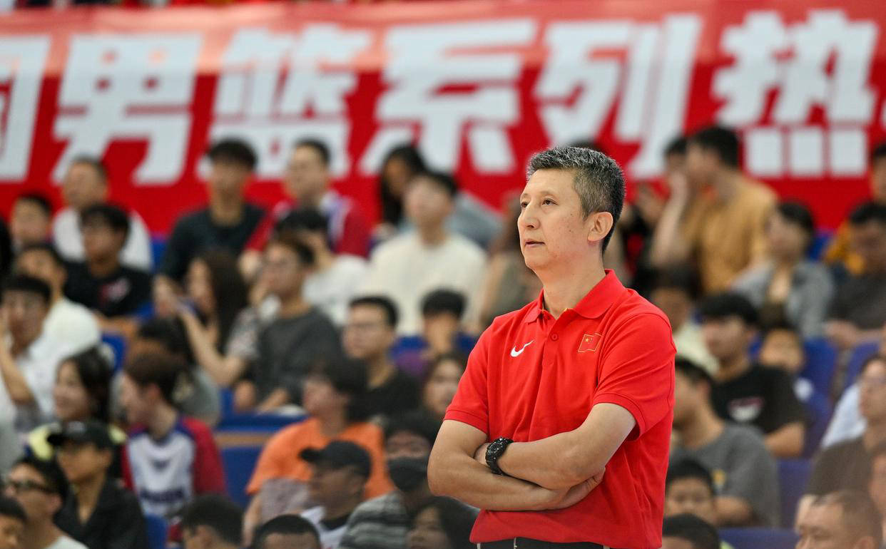 中国男篮轻取日本,迎战韩国三大优势凸显