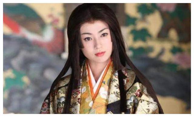 日本平安时期三大才女之一—清少纳言