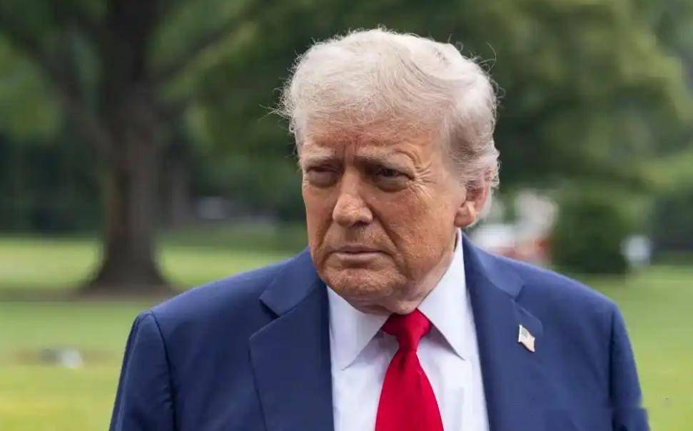 美国将对援助乌克兰的480亿美元进行调查,根据媒体报告称,这笔资金已被泽连斯基转到了自己的私人账号上?