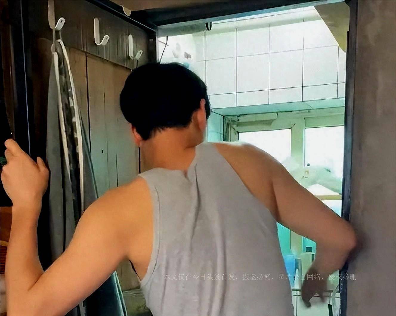 37岁男演员现状：曾搭档孙俪霍建华，住北京四合院却不能上厕所！